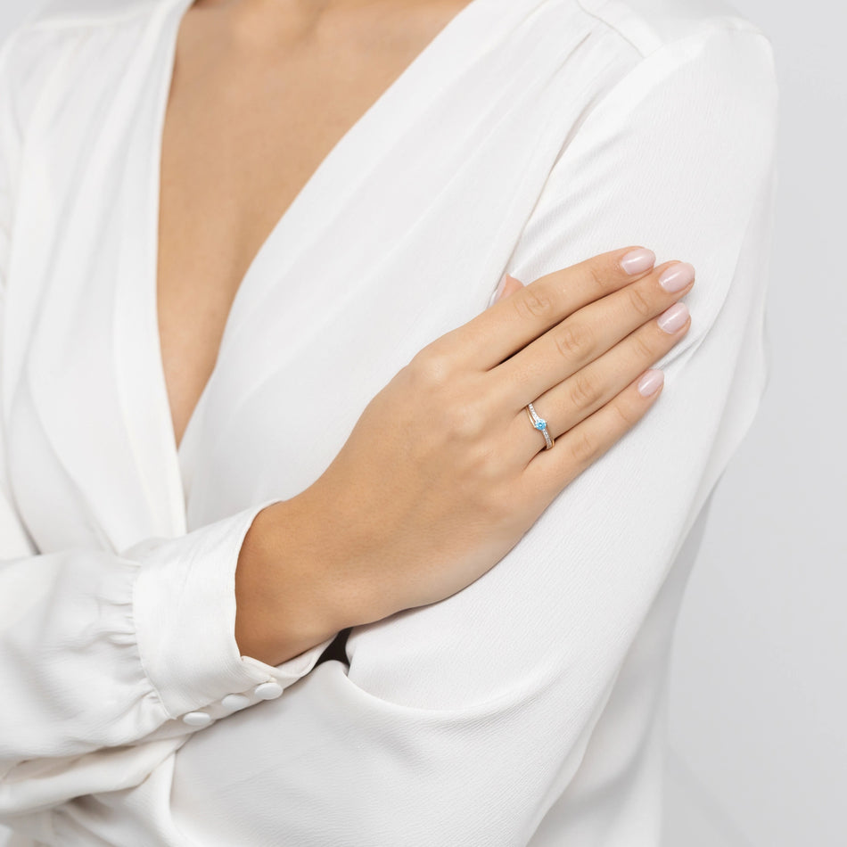 Gold Ring with Blue Zirconia Waves