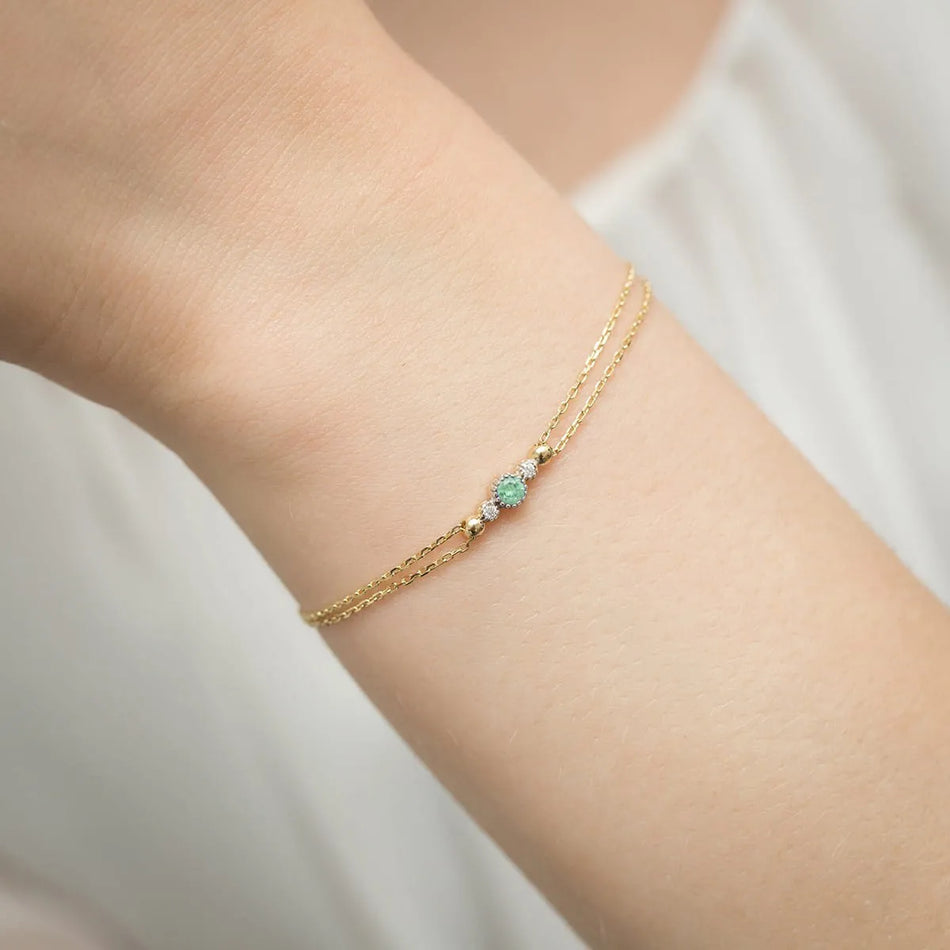 Gold Bracelet with 0.15ct Emerald and 0.029ct Diamonds