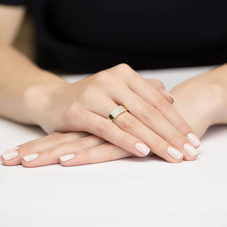 Gold Ring Set with Zirconia