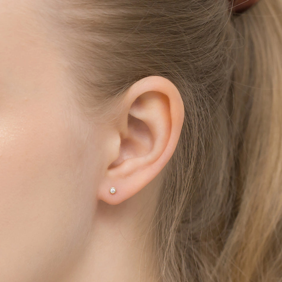 Zlaté puzety se zirkony