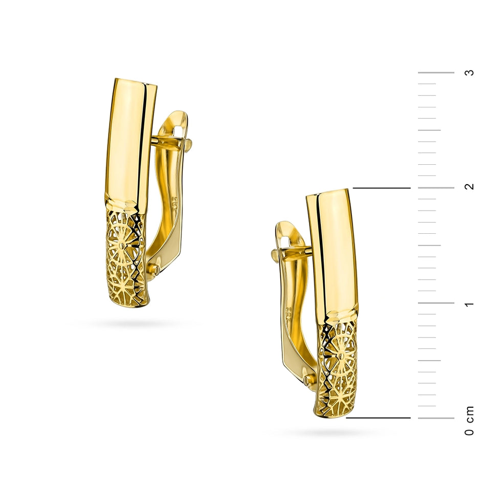 Zlaté náušnice s Anglickým zapínáním a průřezem