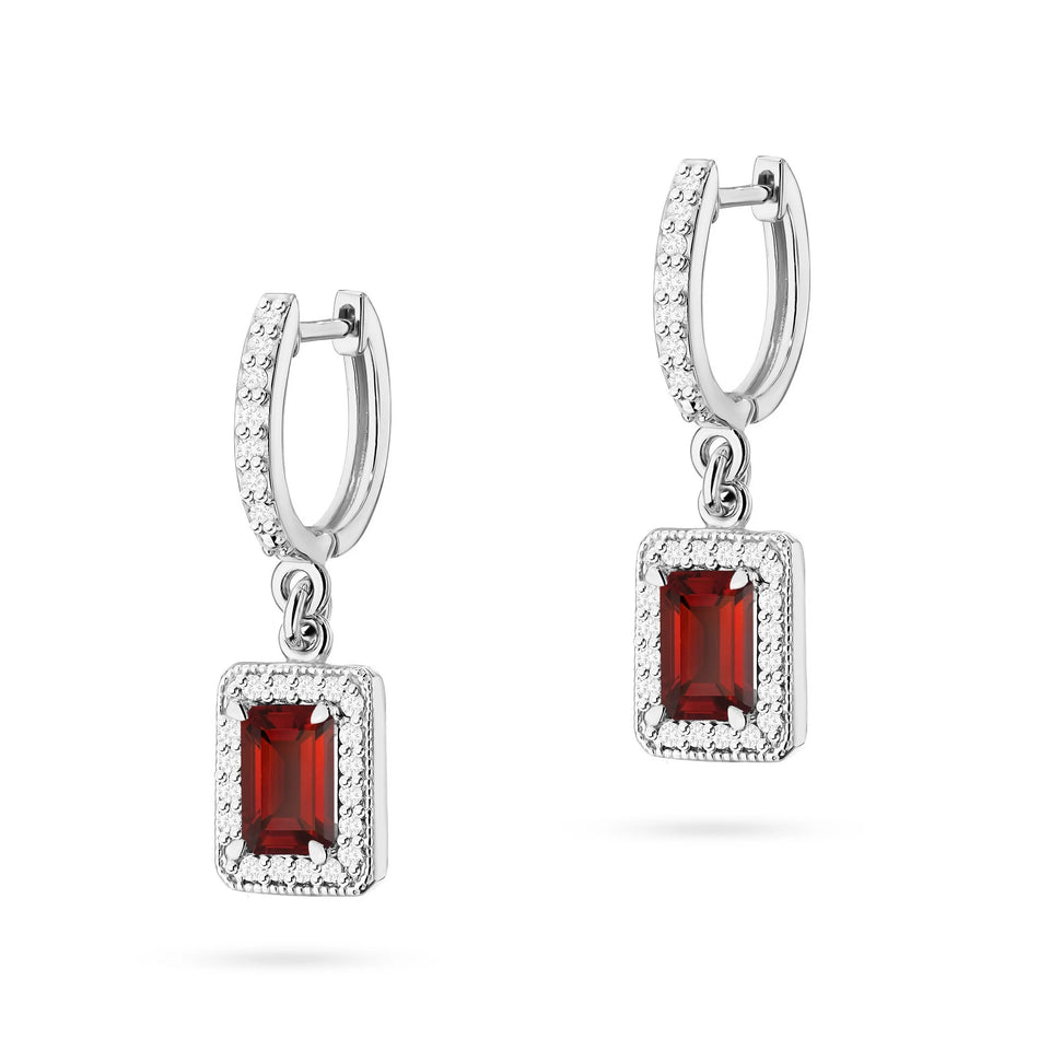 Gold Earrings with 0.70ct Garnets and 0.34ct Diamonds