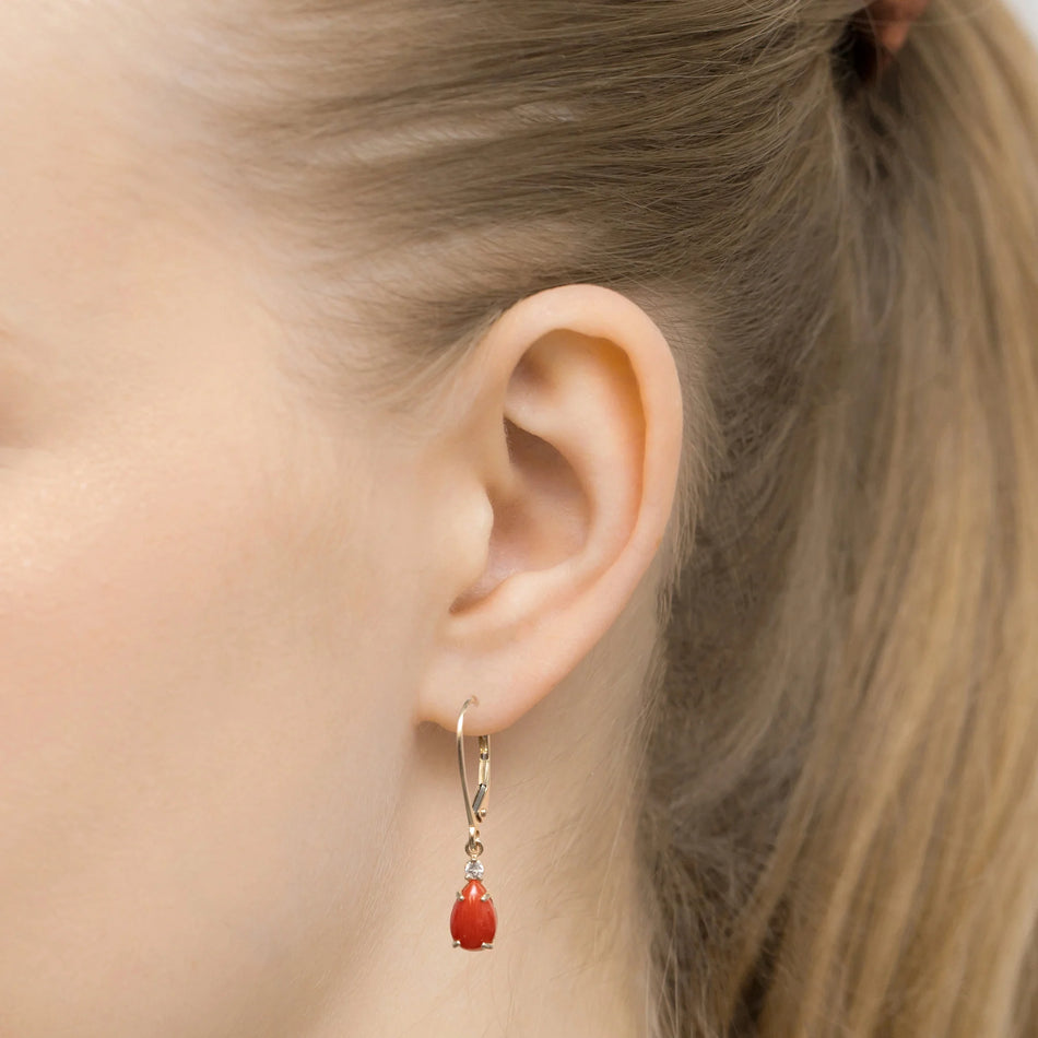 Gold Earrings with 0.65ct Corals and 0.06ct Diamonds
