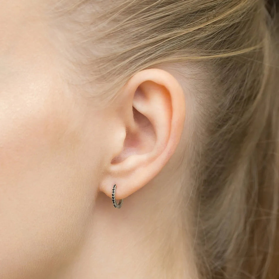 Stříbrný Kruhové zasouvací náušnice se zirkony