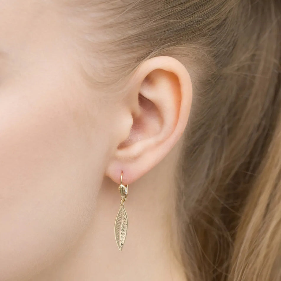 Zlaté náušnice s Anglickým zapínáním a listy