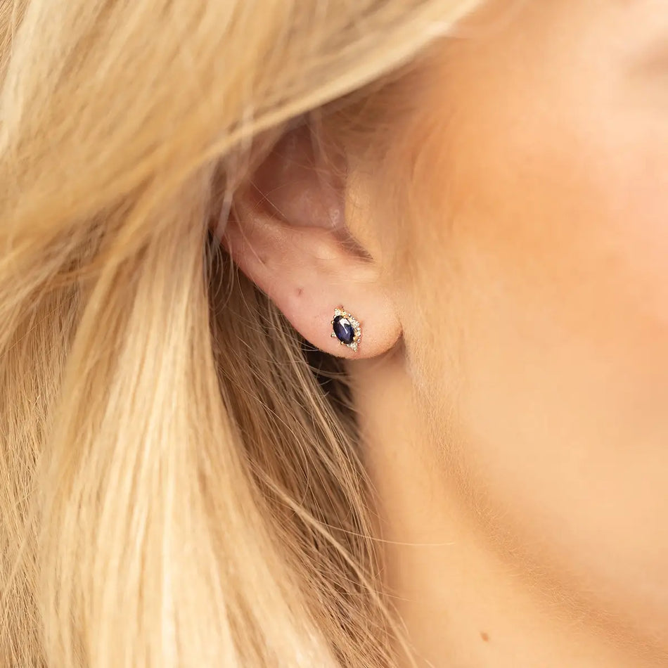 Zlaté náušnice se safíry 0,30 ct a diamanty 0,04 ct