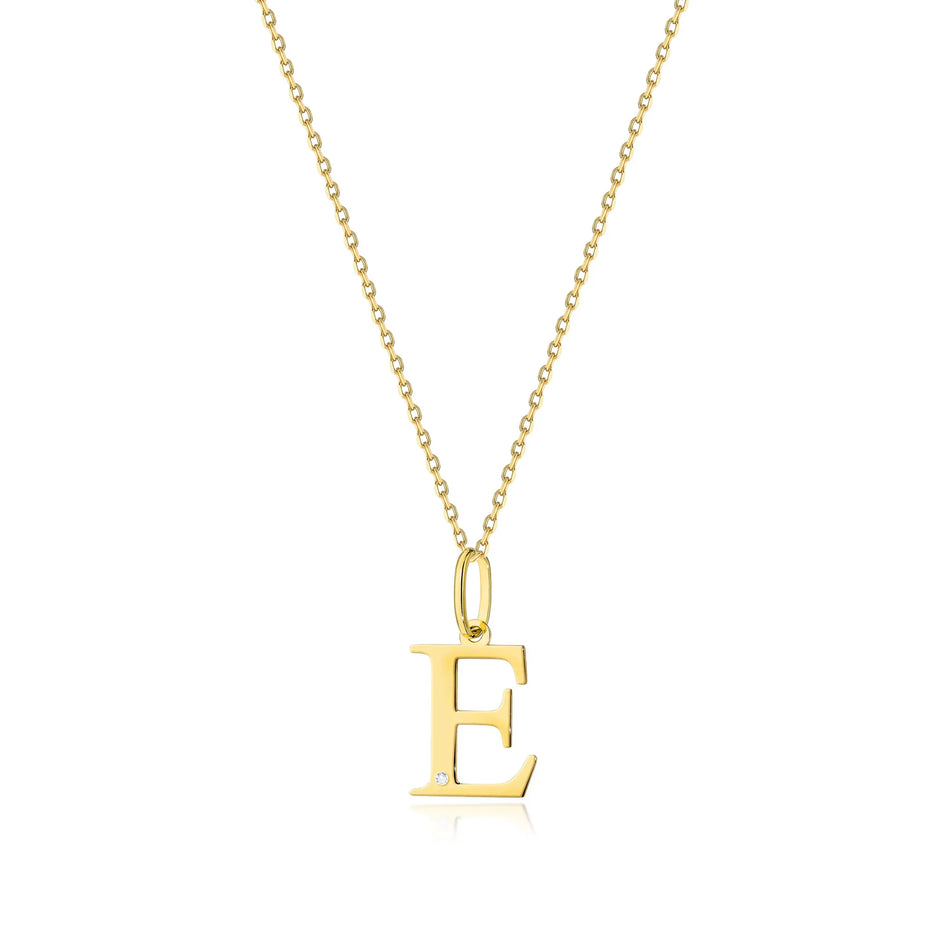 Zlatý náhrdelník s diamantovým písmenem E 0,005 ct