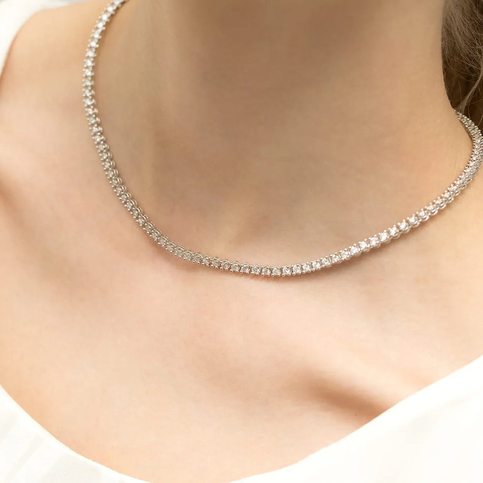 Zlatý náhrdelník se 4,38ct diamanty