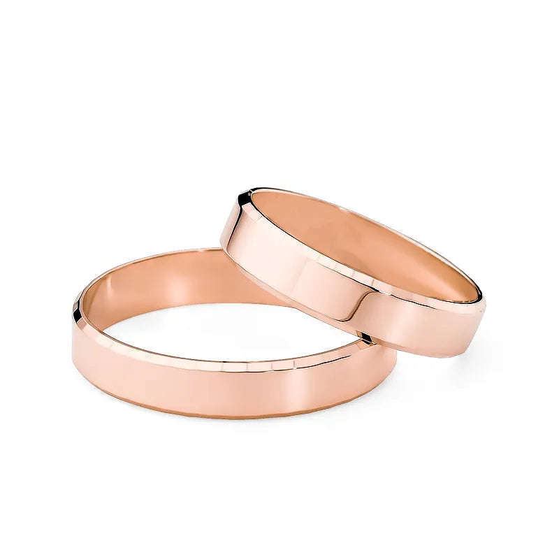 Classic Gold Wedding Bands Rings with Diamond-cut Edges 4mm