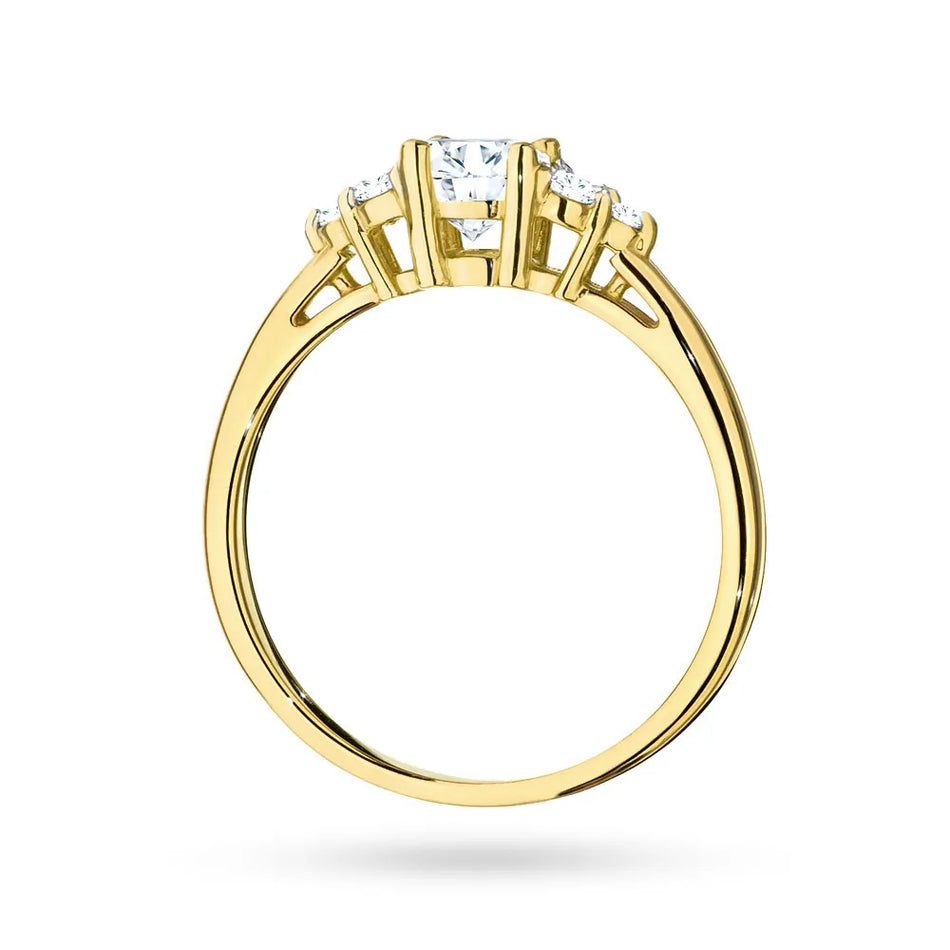 Gold Ring with 0,60ct White Sapphire and 6 Diamonds