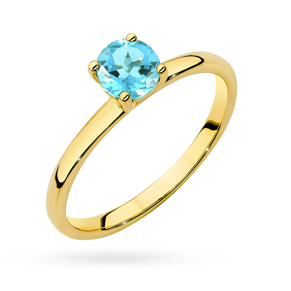 Gold Ring with 0.50ct Topaz