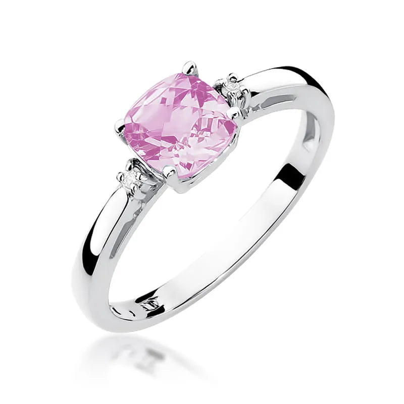 Gold Ring with 1.10ct Pink topaz and Diamonds
