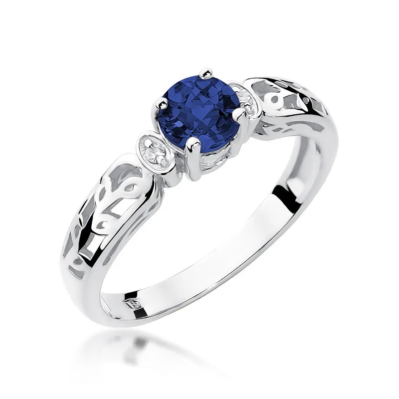 Gold Ring with 0.50ct Sapphire and 0.02ct Diamonds