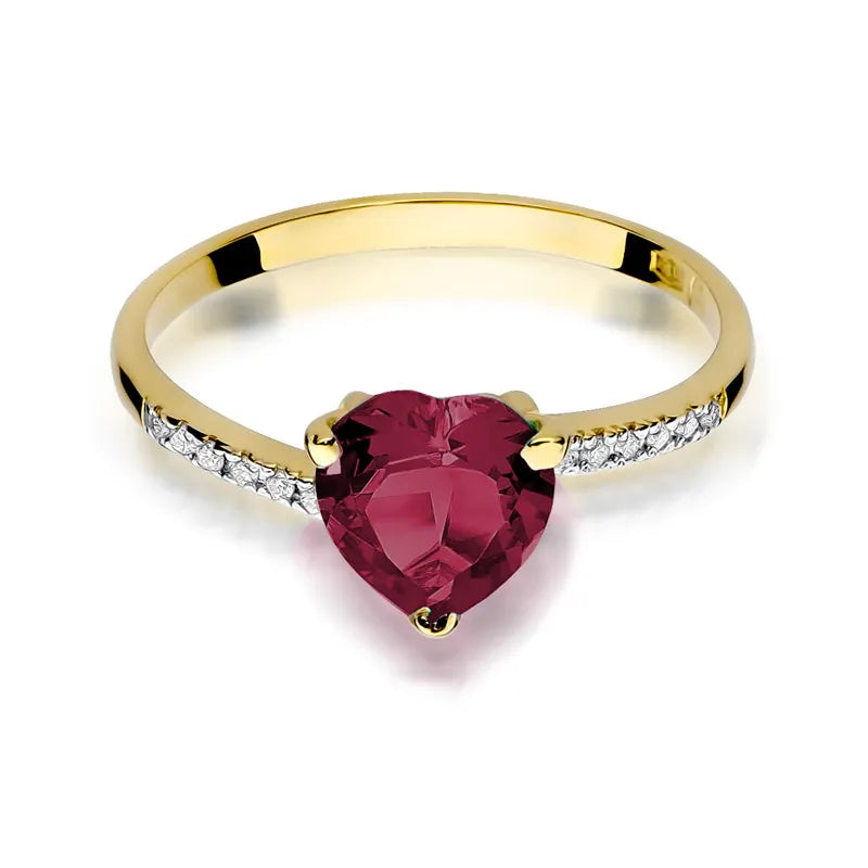 Gold Ring with 1.70ct Ruby and 0.06ct Diamonds