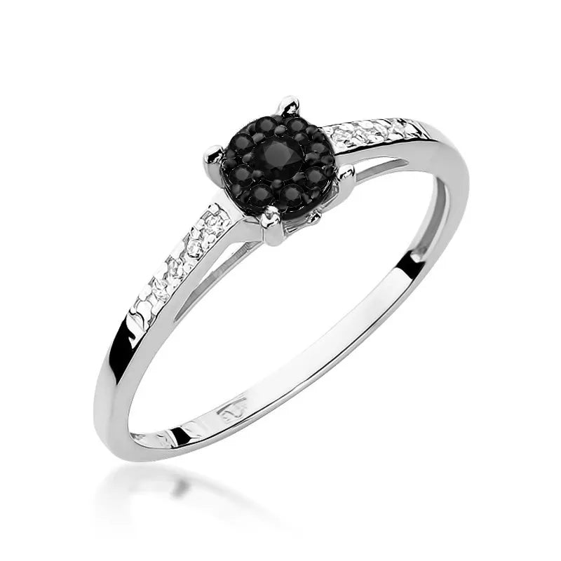 Gold Ring with 0.04ct Black diamond and 0.005ct  Diamonds