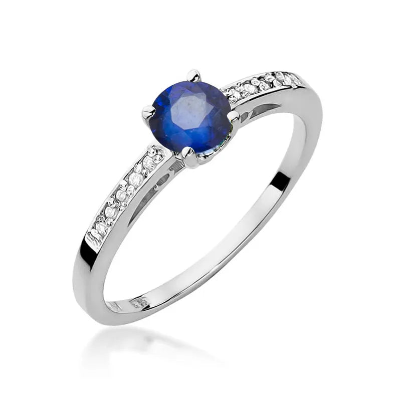 Gold Ring with 0.50ct Sapphire and 0.05ct Diamonds