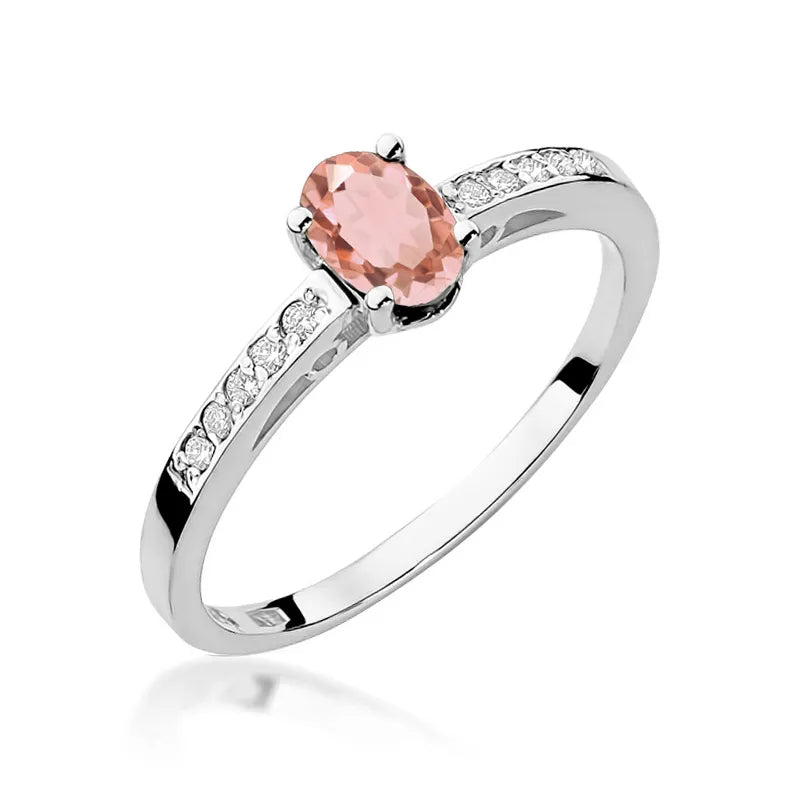 Gold Ring with 0.40ct Morganite and 0.05ct Diamonds
