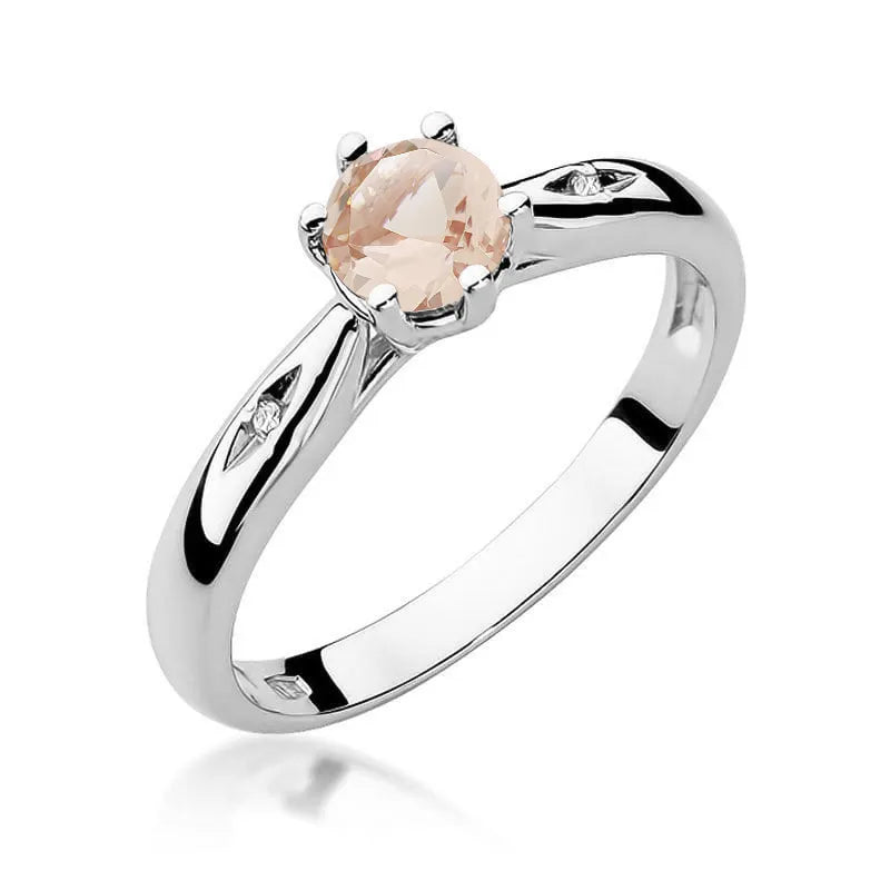 Gold Ring with 0.40ct Morganite and 0.01ct Diamonds