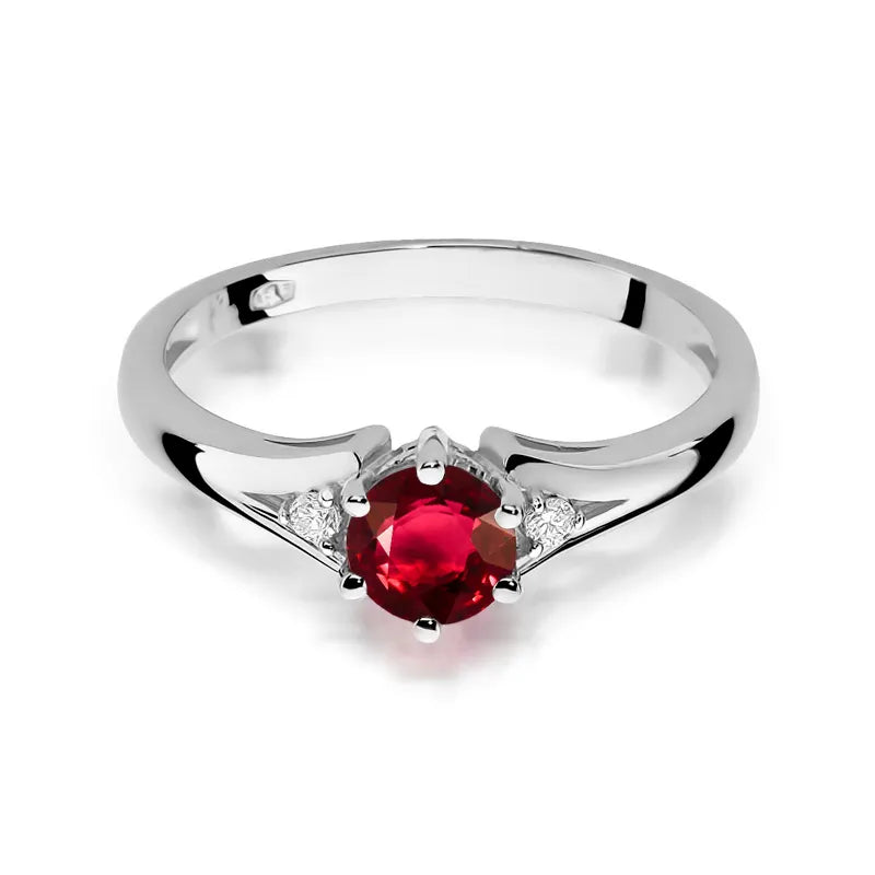 Gold Ring with 0.60ct Ruby and Diamonds