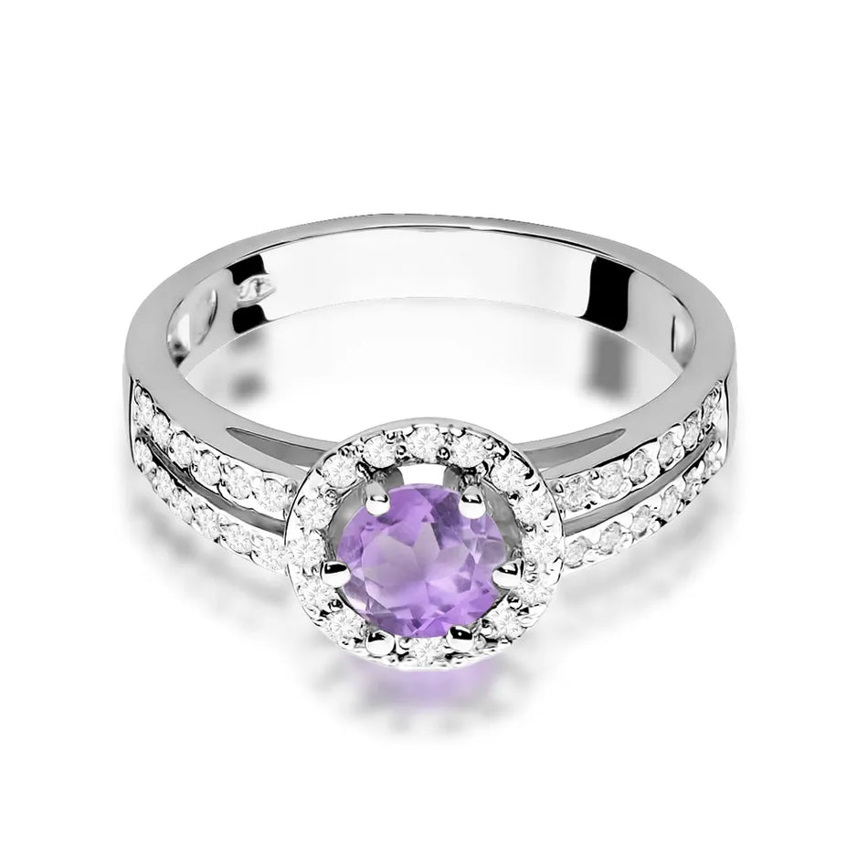 Gold Ring with 0.50ct Amethyst and 0.20ct Diamonds