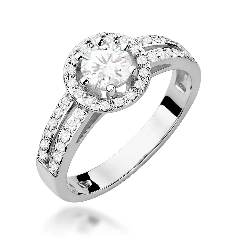 Zlatý prsten s bílým safírem 0,60 ct a diamanty 0,20 ct