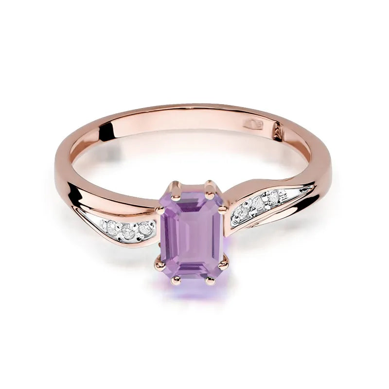 Gold Ring with 0.50ct Amethyst and 0.03ct Diamonds