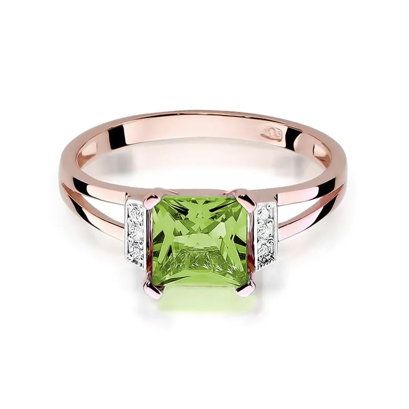 Gold Ring with 1.10ct Olivine and 0.03ct Diamonds