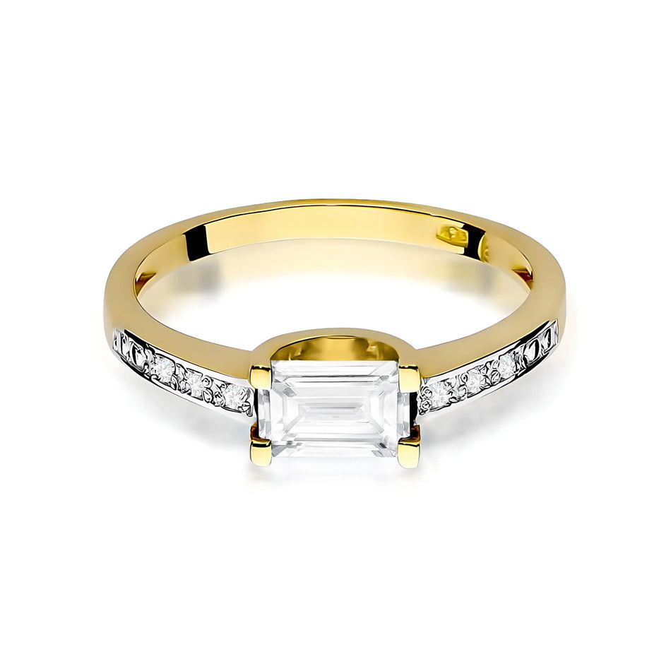 Gold Ring with 0.60ct and 0.03ct Lab-diamonds