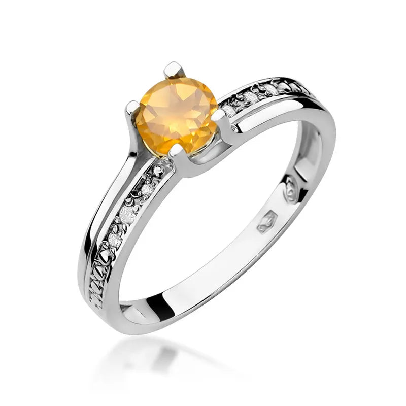 Gold Ring with 0.50ct Citrin and 0.03ct Diamonds