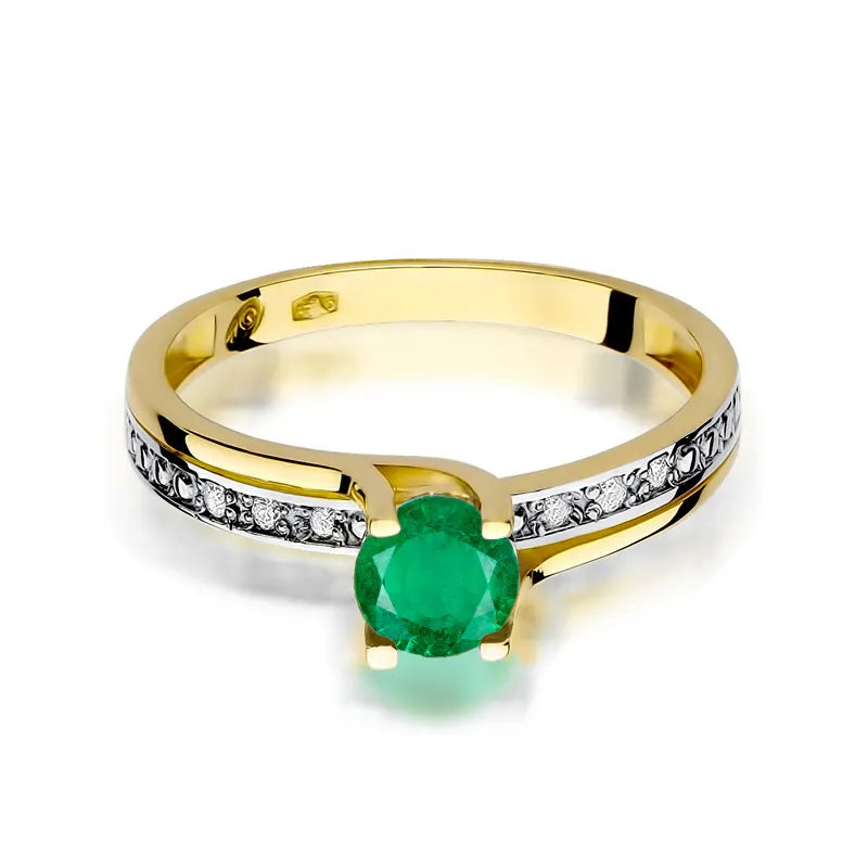 Gold Ring with 0.50ct Emerald and 0.03ct Diamonds