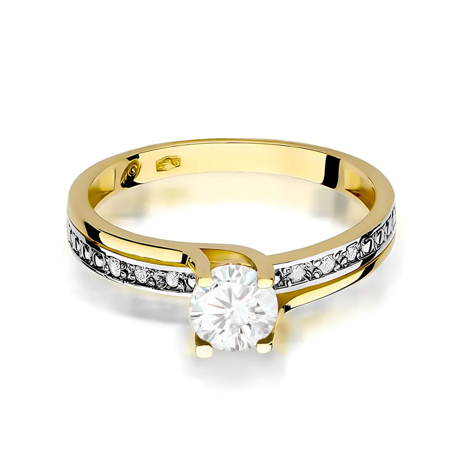 Gold Ring with 0.60ct White Sapphire and 0.03ct Diamonds