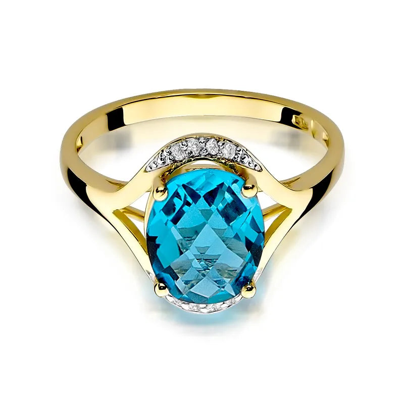 Gold Ring with 3.00ct Topaz and 0.04ct Diamonds