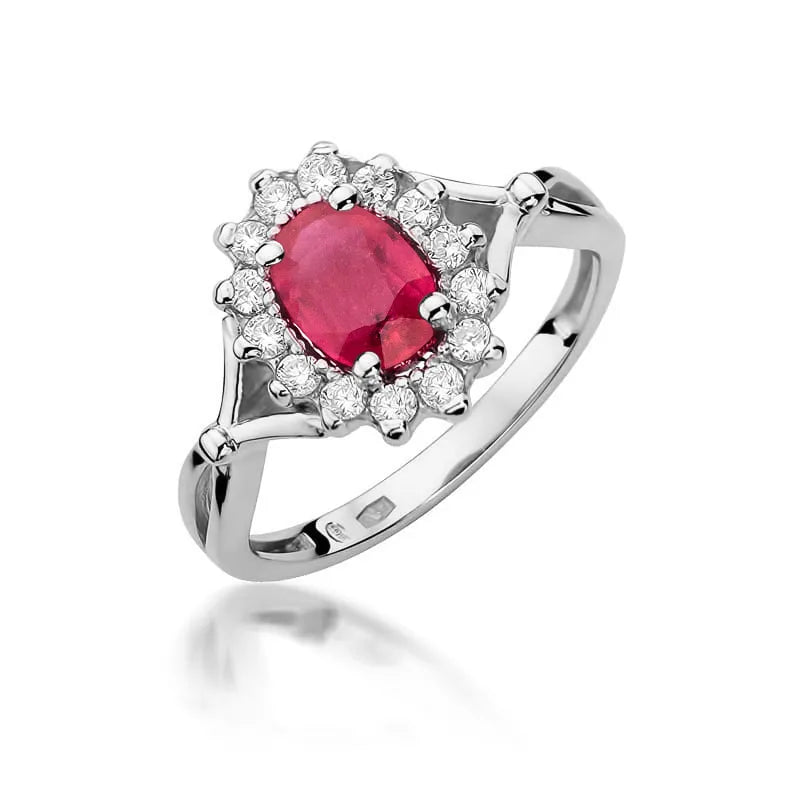 Gold Ring with 1.00ct Ruby and 0.28ct Diamonds