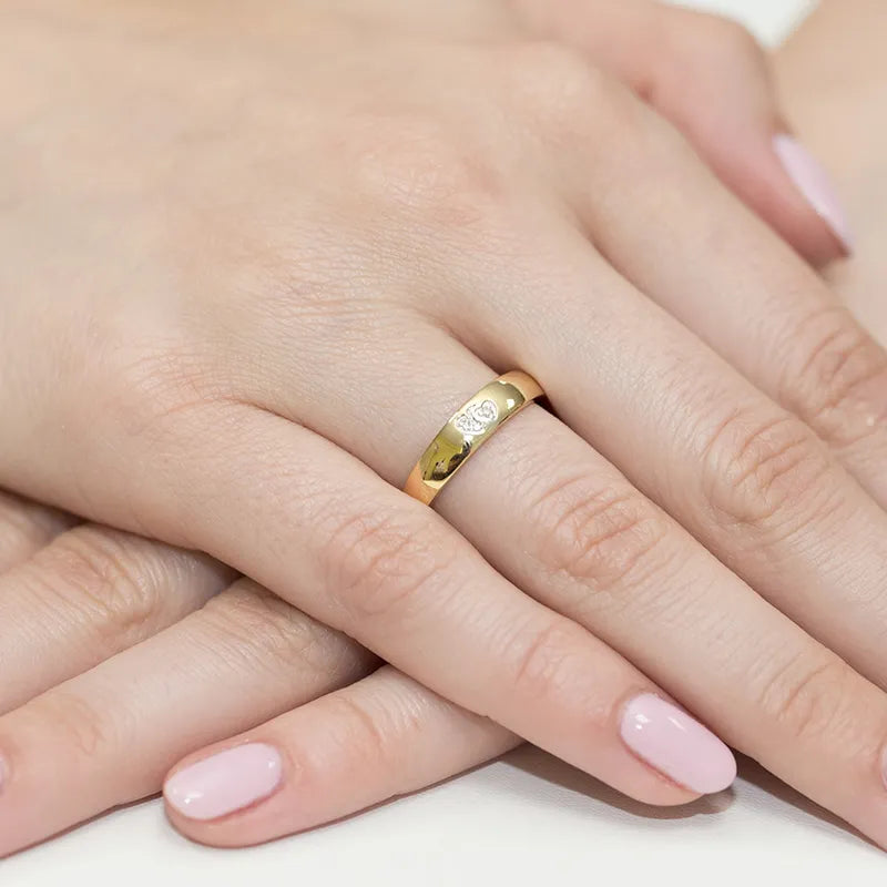 Gold Ring with 0.019ct Diamonds