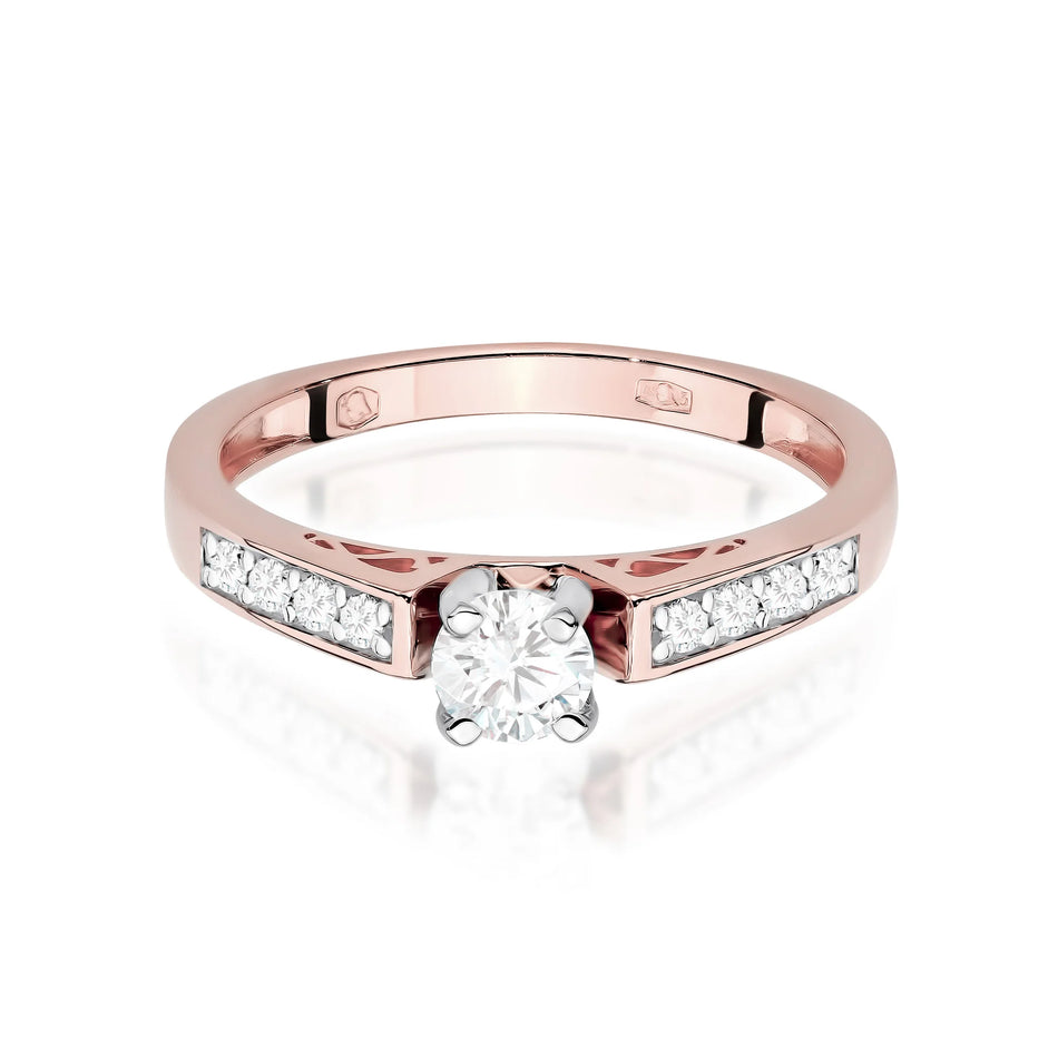 Gold Ring with 0.30ct and 0.116ct Diamonds