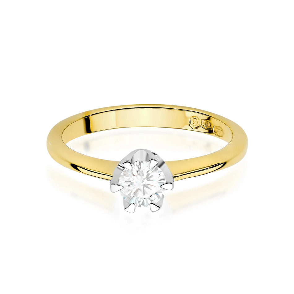 Gold Ring with 0.50ct Diamond
