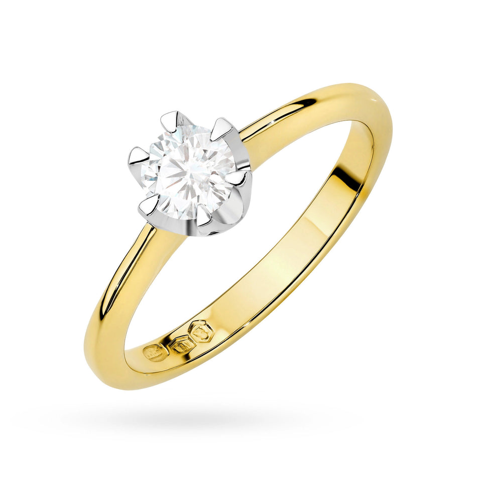 Gold Ring with 0.70ct Lab-diamond