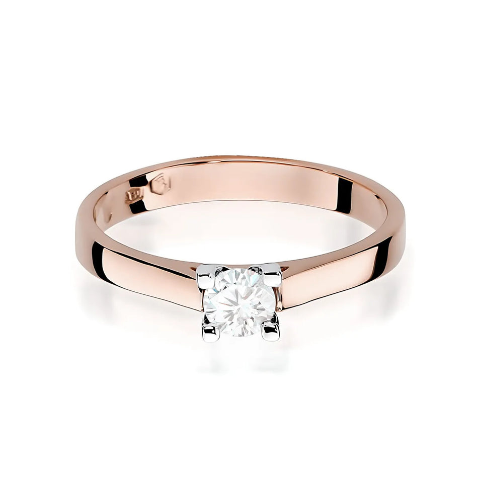 Gold Ring with 0.25ct Diamond