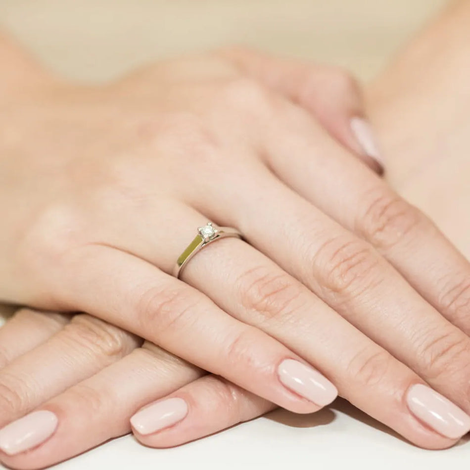 Gold Ring with 0.08ct Diamond