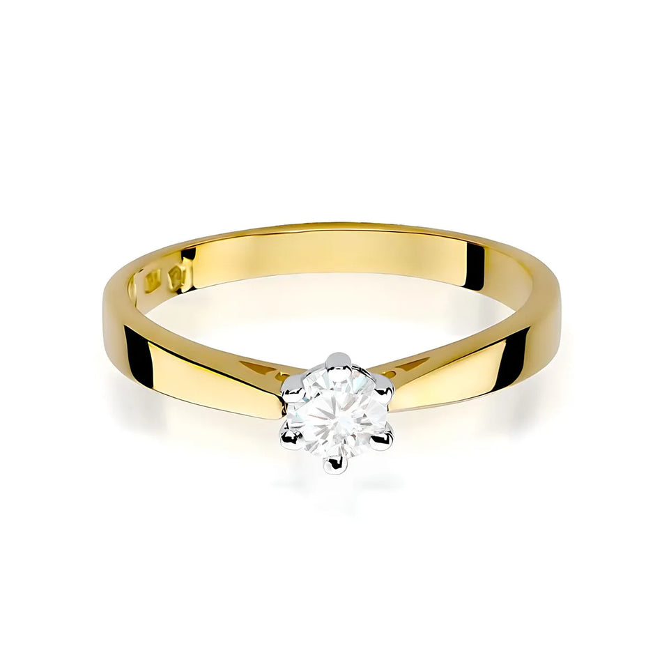 Gold Ring with 0.25ct Diamond