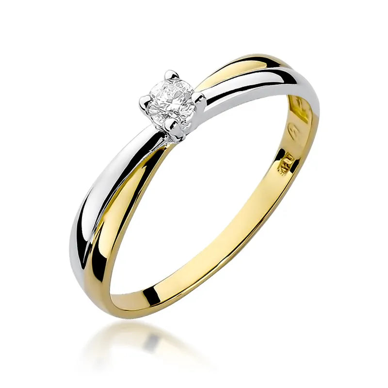 Gold Ring with Diamond
