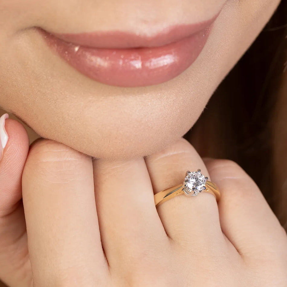 Gold Ring with 1.00ct Diamond