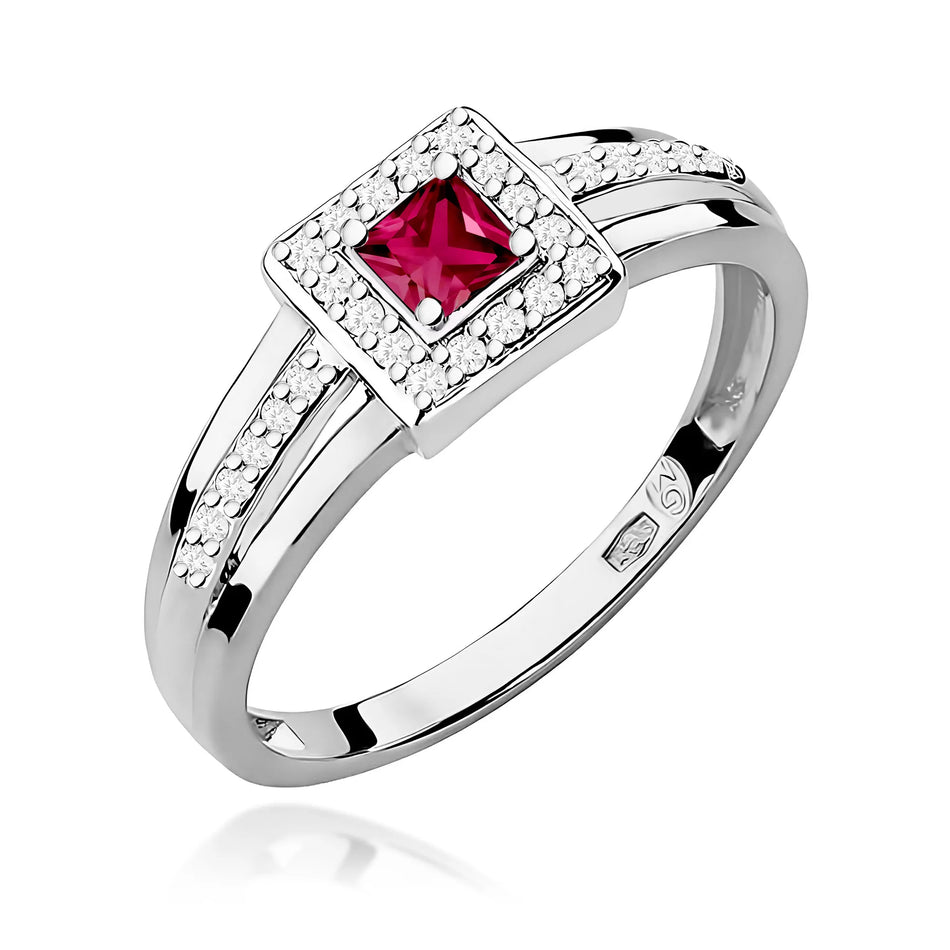 Gold Ring with 0.20ct Ruby and 0.14ct Diamonds