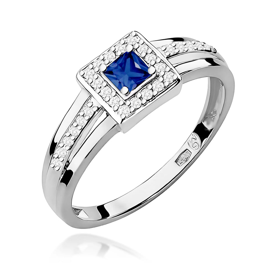 Gold Ring with 0.20ct Sapphire and 0.14ct Diamonds
