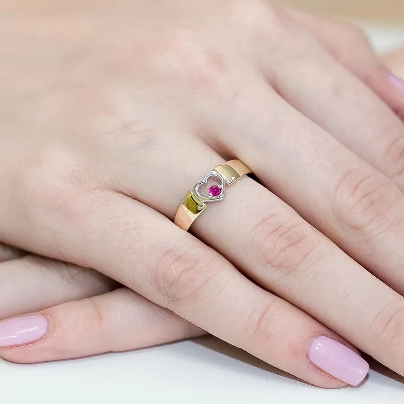 Gold Ring with 0.04ct Pink Sapphire