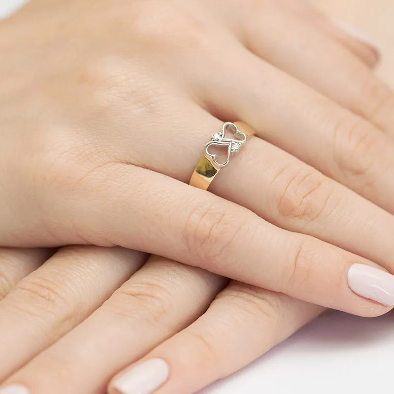 Gold Ring with 0.04ct Diamonds