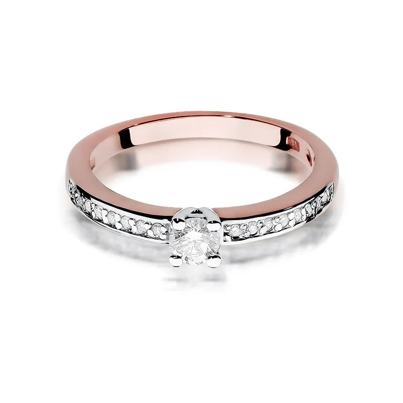 Gold Ring with 0.20ct and 0.08ct Diamonds