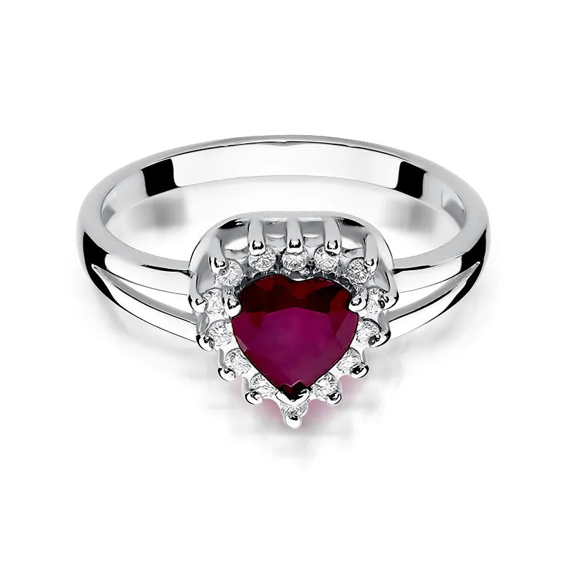 Gold Ring with 1.10ct Ruby and 0.12ct Diamonds