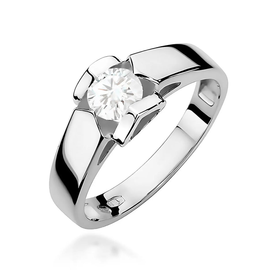 Gold Ring with 0.50ct Lab-diamond