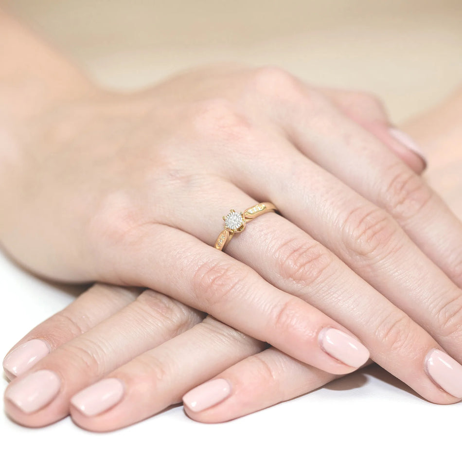 Zlatý prsten s diamanty 0,08 ct a 0,052 ct